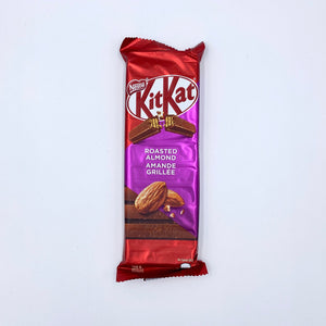 Kit Kat Block Roasted Almond (Canada) *DAMAGED*