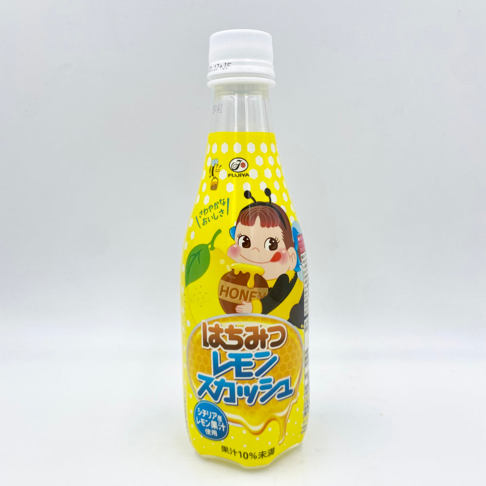 
            
                Load image into Gallery viewer, Fujiya Honey Lemon Squash Soda (Japan)
            
        