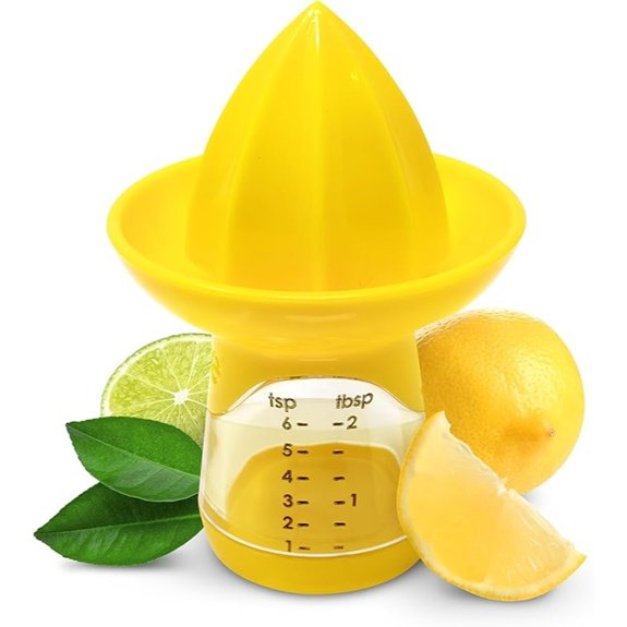 joie hand juicer with cup