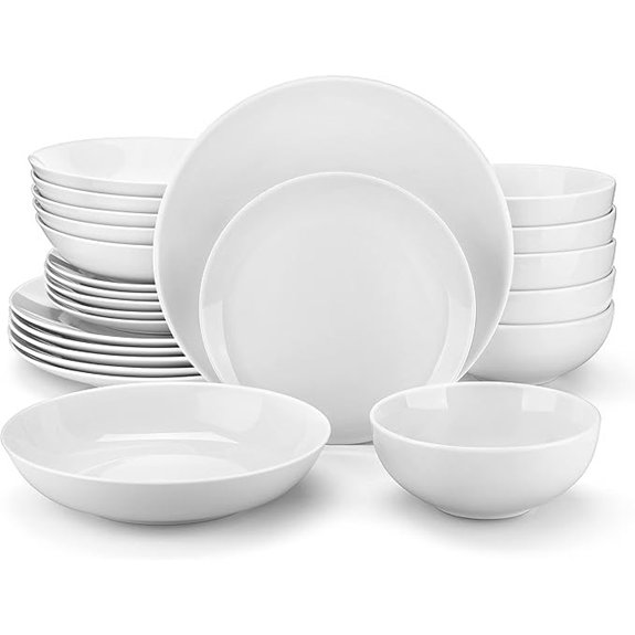 white porcelain dinnerware set